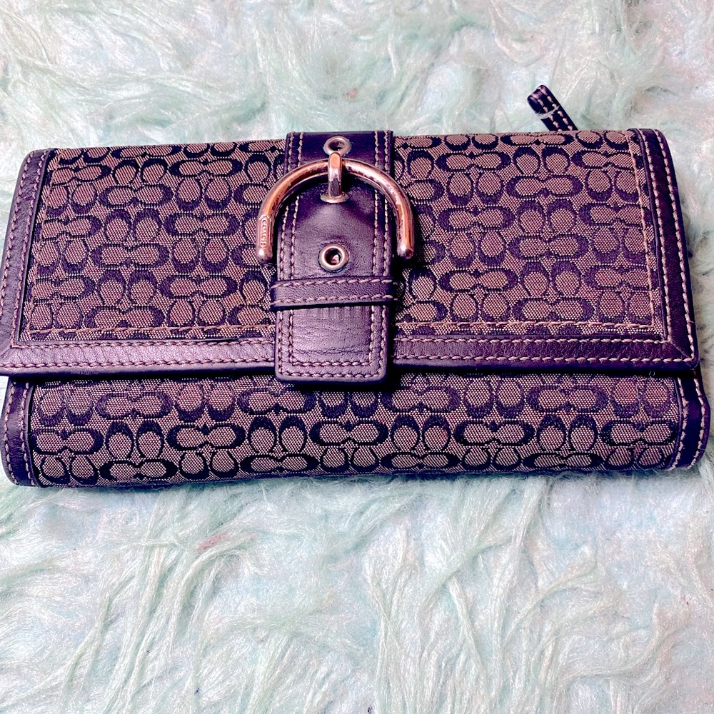 Coach Checkbook Wallet Soho Mini Signature Wallet